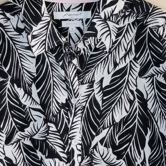 Foxcroft | Palms Black White Tropical Leaf Print Button Front Shirt Wrinkle Free - Picture 3 of 5